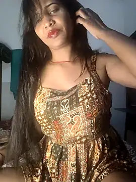 Snapshot of cute_radhikaa chatting on 10/15/25, 12:16 cute radhikaa online show from 10/15/25, 12:16