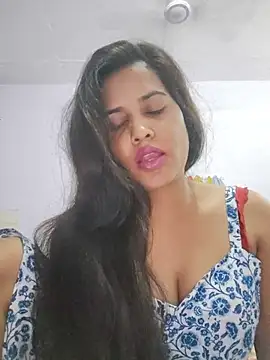 cute radhikaa online show from 07/19/26, 11:03