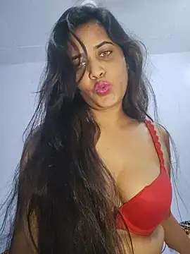 cute radhikaa online show from 07/24/26, 10:35