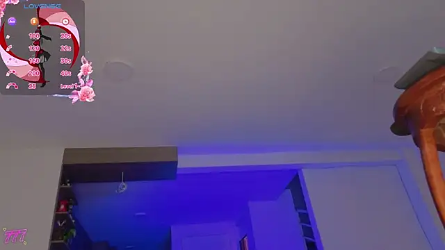 Chloe cooperr online show from 05/11/26, 05:57