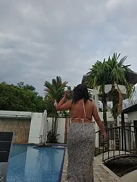 Snapshot of Yessica_Lopezz chatting on 05/16/26, 11:31 Yessica Lopezz online show from 05/16/26, 11:31