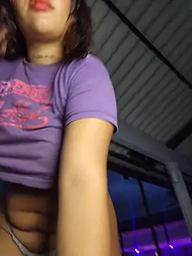Snapshot of Yessica_Lopezz chatting on 06/09/26, 10:27 Yessica Lopezz online show from 06/09/26, 10:27
