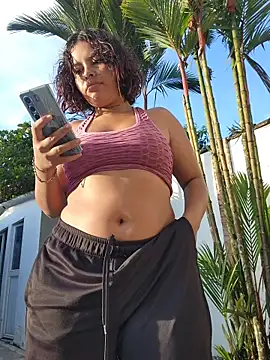 Snapshot of Yessica_Lopezz chatting on 07/21/26, 11:34 Yessica Lopezz online show from 07/21/26, 11:34