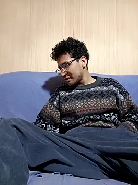 LecheDeSoya666 online show from 10/17/25, 02:48