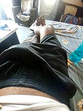 Snapshot of Top_Non_Stop chatting on 10/07/25, 09:50 Top Non Stop online show from 10/07/25, 09:50