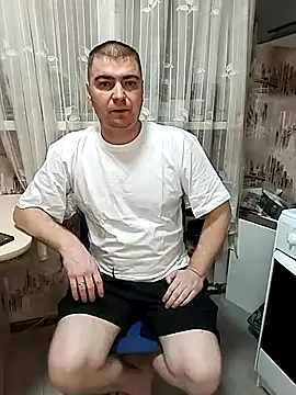 Snapshot of _DON-HULIGAN_ chatting on 12/05/25, 07:10 DON-HULIGAN online show from 12/05/25, 07:10