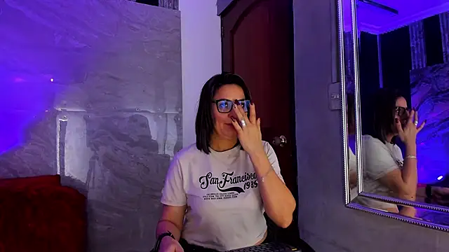 Agatha Pleasure online show from 10/22/25, 11:54