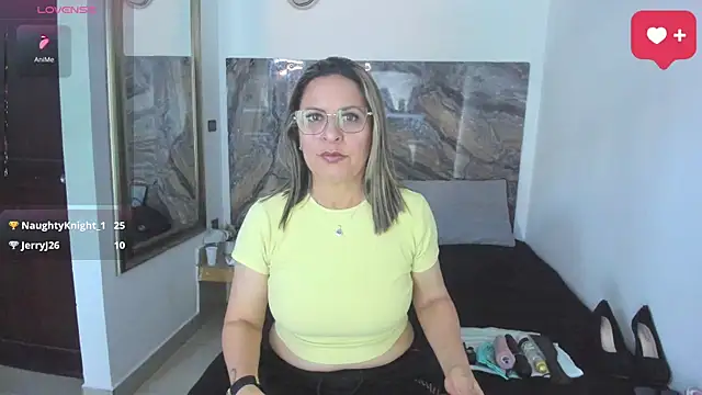 Agatha Pleasure online show from 06/27/26, 12:22
