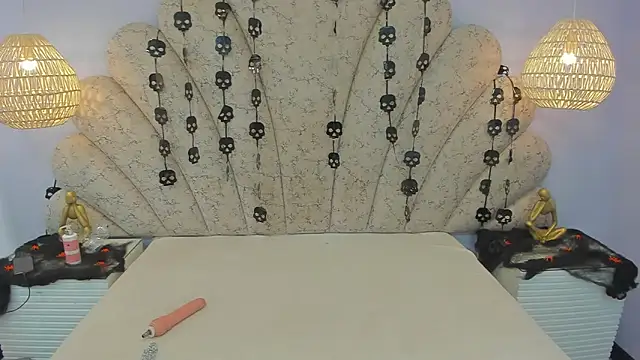 allison chiaki online show from 10/15/25, 06:41