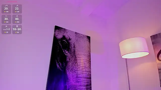 Snapshot of chelssy7 chatting on 10/15/25, 03:39 chelssy7 online show from 10/15/25, 03:39