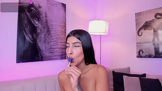 Snapshot of chelssy7 chatting on 12/04/25, 03:38 chelssy7 online show from 12/04/25, 03:38