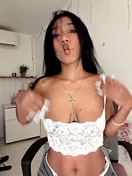 LeilaEbony online show from 09/09/25, 12:48