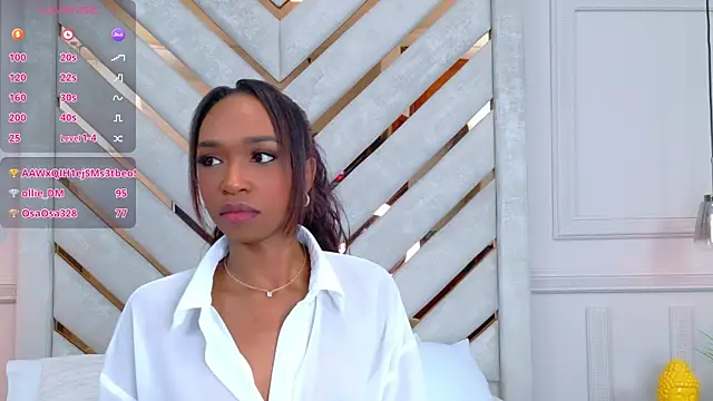 Snapshot of Agatha-Adams chatting on 09/15/25, 02:28 Agatha-Adams online show from 09/15/25, 02:28