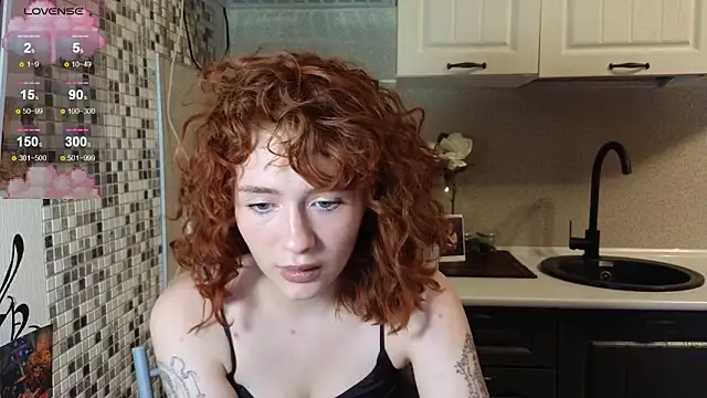 Snapshot of jelly_cherry chatting on 10/21/25, 08:20 jelly cherry online show from 10/21/25, 08:20