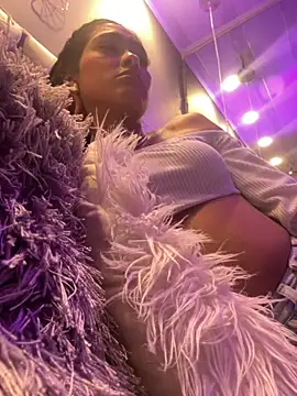 ElisaPeters online show from 10/16/25, 03:29