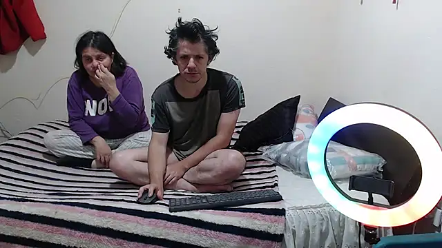 jade noah  online show from 10/03/25, 11:51