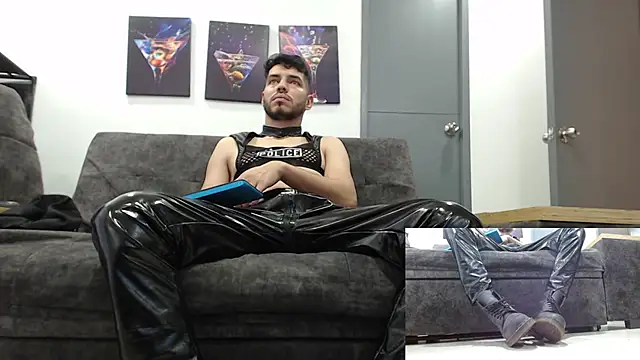 mackdaniels online show from 10/28/25, 07:38