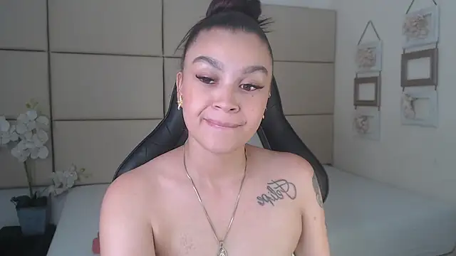 Rossi Baker online show from 10/21/25, 04:41