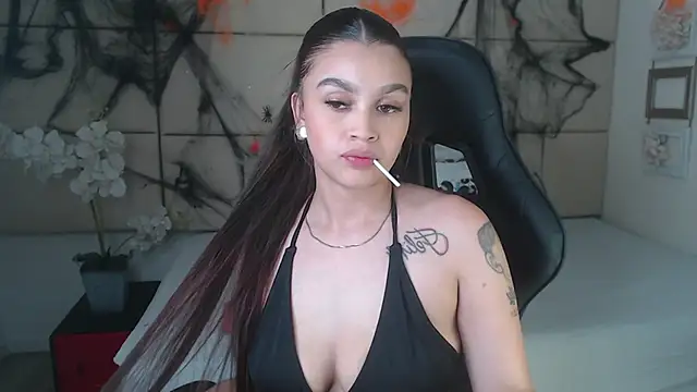 Rossi Baker online show from 10/28/25, 04:16