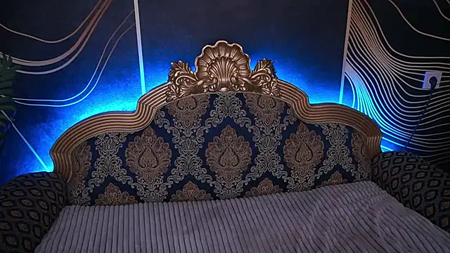 Snapshot of IvyLaurent chatting on 11/11/25, 06:41 IvyLaurent online show from 11/11/25, 06:41