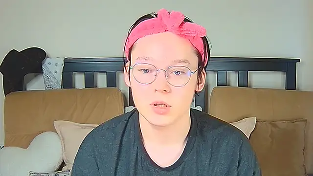 Snapshot of Derek_Carter chatting on 10/05/25, 01:31 Derek Carter online show from 10/05/25, 01:31