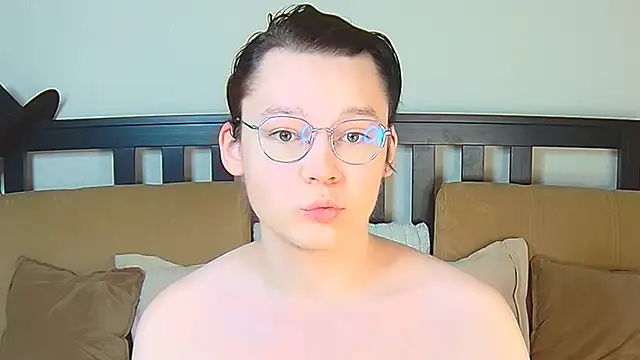 Snapshot of Derek_Carter chatting on 10/27/25, 02:32 Derek Carter online show from 10/27/25, 02:32