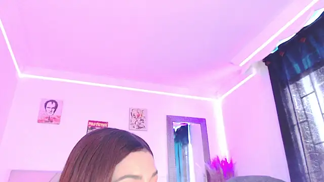 Snapshot of Anna_belly chatting on 10/10/25, 03:11 Anna belly online show from 10/10/25, 03:11