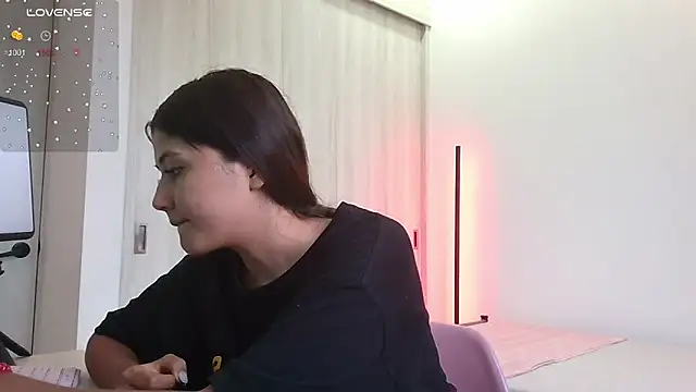 amy innocent 1 online show from 06/14/26, 10:34