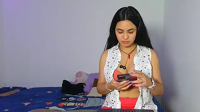 Snapshot of Naughty_Nights_Live chatting on 09/24/25, 12:19 Naughty Nights Live online show from 09/24/25, 12:19