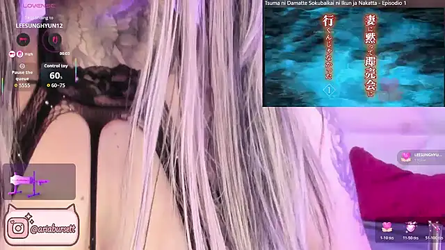 Snapshot of AriaBursett chatting on 10/25/25, 03:40 AriaBursett online show from 10/25/25, 03:40