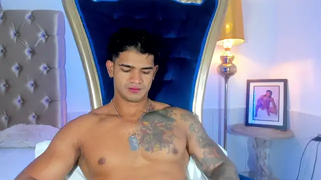 antonio  444 online show from 09/26/25, 09:13