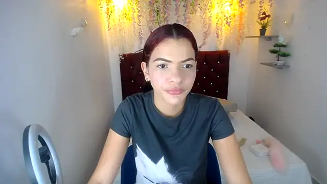 Snapshot of wild_couple_sex_69 chatting on 04/16/26, 01:34 wild couple sex 69 online show from 04/16/26, 01:34