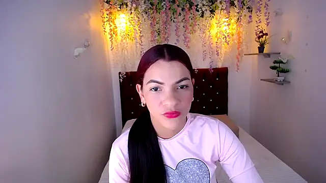 Snapshot of wild_couple_sex_69 chatting on 05/25/26, 01:06 wild couple sex 69 online show from 05/25/26, 01:06