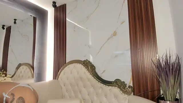 CoralieBronson online show from 09/19/25, 08:09