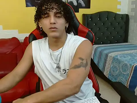 Xfire boy69 online show from 10/04/25, 03:54