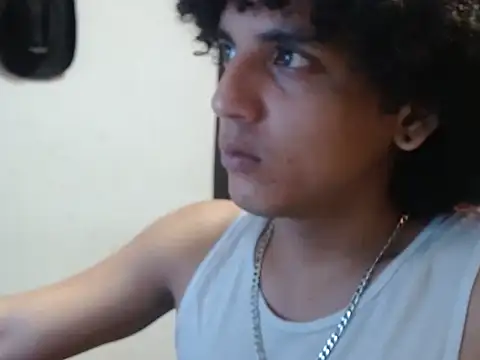 Xfire boy69 online show from 10/17/25, 03:03