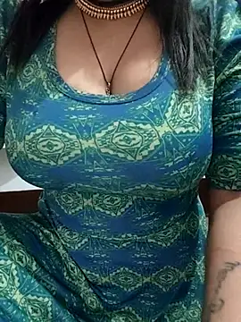 hot grieal1 online show from 11/08/25, 07:01