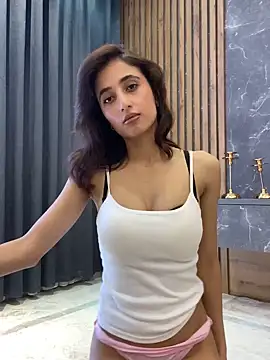 AriaXFlirt online show from 11/14/25, 09:52