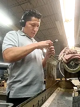 Snapshot of Zetaloco26 chatting on 10/03/25, 02:30 Zetaloco26 online show from 10/03/25, 02:30