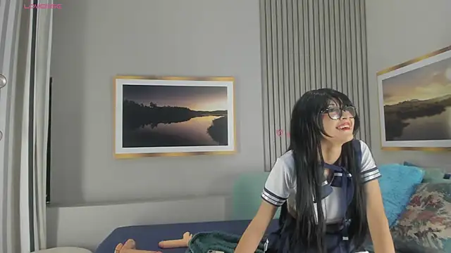 Snapshot of Blue_Sixx chatting on 10/23/25, 10:08 Blue Sixx online show from 10/23/25, 10:08