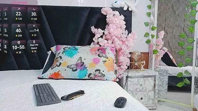 EbonyCoWorker online show from 05/26/26, 06:59