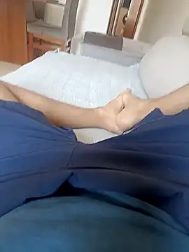 HighbrowThicket online show from 09/29/25, 03:39