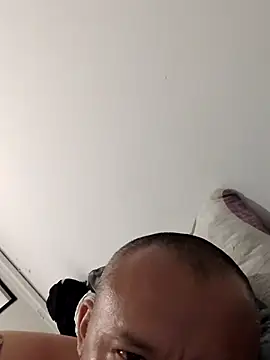 ScuffingBungalow online show from 09/25/25, 04:05