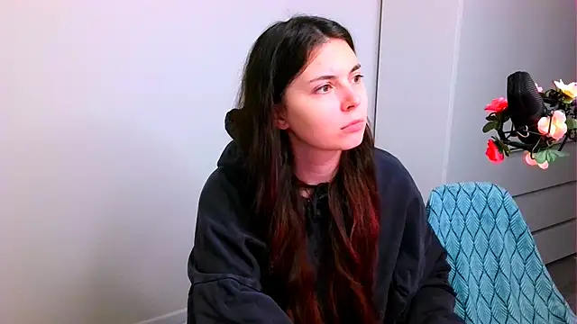 Snapshot of peachyness chatting on 12/05/25, 06:15 peachyness online show from 12/05/25, 06:15