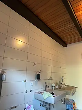 Snapshot of SweetTeenGirl chatting on 11/05/25, 10:04 SweetTeenGirl online show from 11/05/25, 10:04