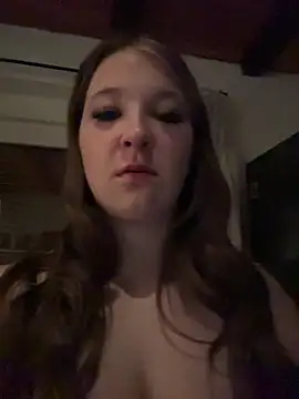 Snapshot of SweetTeenGirl chatting on 12/03/25, 05:26 SweetTeenGirl online show from 12/03/25, 05:26