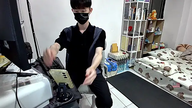 Kerberos 999 online show from 09/29/25, 02:11