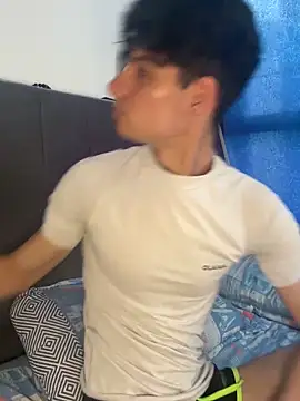 Snapshot of Davidkarr chatting on 10/26/25, 08:04 Davidkarr online show from 10/26/25, 08:04