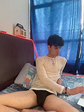 Snapshot of Davidkarr chatting on 10/29/25, 08:21 Davidkarr online show from 10/29/25, 08:21