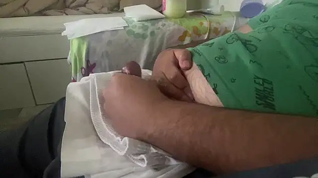 Snapshot of qnawafp chatting on 10/17/25, 10:56 qnawafp online show from 10/17/25, 10:56